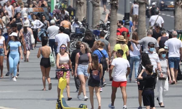 വാക്‌സിനേഷന്‍ ഫലം കണ്ടു ;  ഇസ്രായേലില്‍ പൊതുസ്ഥലത്ത് മാസ്‌ക്  ഒഴിവാക്കി ആരോഗ്യ മന്ത്രാലയം