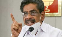 'വാക്‌സിന്‍ നയം ജനദ്രോഹ പരിഷ്‌കാരം'; കേന്ദ്ര സര്‍ക്കാരിനെതിരെ വിമര്‍ശനവുമായി മുല്ലപ്പള്ളി രാമചന്ദ്രന്‍ 