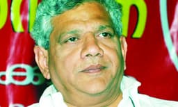 ചൈനയെ പിന്തുണച്ച യെച്ചൂരിയുടെ മകന്‍ ചൈനീസ് കൊറോണ വന്നു മരിച്ചു ; സംഘികളുടെ മനോനില ഇതാണെന്ന് പ്രതിപക്ഷം