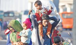 രാജ്യത്ത് ദാരിദ്ര്യം അനുഭവിക്കുന്നവരുടെ എണ്ണം ഇരട്ടിയായി; ഒറ്റ വര്‍ഷം കൊണ്ട് ഇന്ത്യ 45 വര്‍ഷം മുമ്പത്തെ അവസ്ഥയില്‍ 