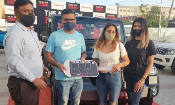 ശുബ്മാന്‍ ഗില്ലിനും ഥാര്‍ സമ്മാനിച്ച് ആനന്ദ് മഹീന്ദ്ര