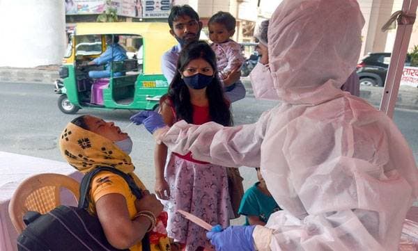 സംസ്ഥാനത്ത് ദക്ഷിണാഫ്രിക്കൻ വകഭേദ വൈറസ് രണ്ടുമാസം മുമ്പേ പിടിമുറുക്കി... കൂടുതലും പാലക്കാട്ട്