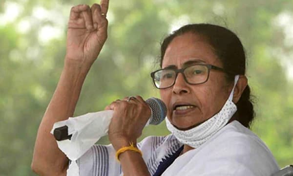 ഇടതുപക്ഷം പൂജ്യമായത് ദു:ഖിപ്പിക്കുന്നു; ബിജെപിയ്ക്ക് പകരം പ്രതിപക്ഷത്ത് അവര്‍ മതിയായിരുന്നെന്ന് മമത 