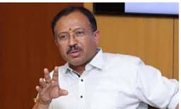 ഇത് തുറന്നു പറയുന്ന എന്നെ വർഗീയ വാദിയായി ചിത്രീകരിക്കാൻ മുന്നിട്ടിറങ്ങുന്നത് കോൺഗ്രസായിരിക്കും...  തുറന്നടിച്ച് മുരളീധരൻ 