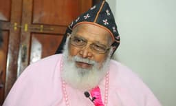 സ്വര്‍ണം വിളഞ്ഞ നാവ് 