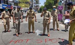 കഠിന ഡ്യൂട്ടിയ്ക്കിടെ മരുന്ന് വിതരണംകൂടി വയ്യ : എതിര്‍പ്പുമായി പോലിസ് സേന