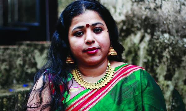 സ്ത്രീ ജീവിതങ്ങള്‍