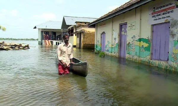 സംസ്ഥാനത്ത് കനത്ത മഴ; കുട്ടനാട്ടിൽ‌ 
മടവീഴ്ച... വെള്ളപ്പൊക്കം  