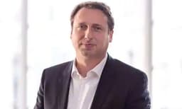 ഡോ. റോബര്‍ട്ട് ഹെന്റ്‌ഷെലിൻ; നോര്‍ട്ടണ്‍ മോട്ടോര്‍സൈക്കിള്‍സിന്റെ പുതിയ സിഇഓ   