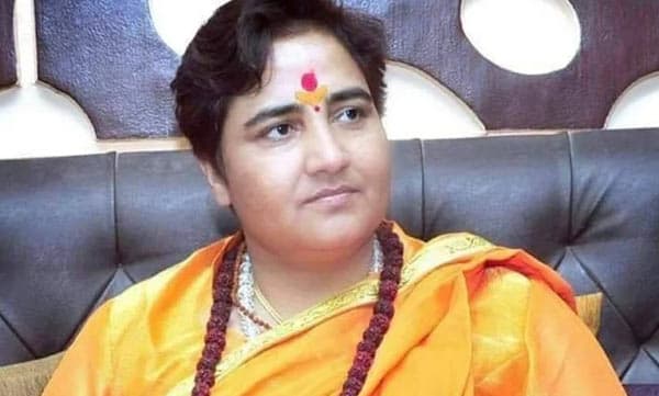 ദിവസവും ഗോമൂത്രം കുടിക്കുന്നതിനാലാണ് എനിക്ക് കോവിഡ് വരാത്തത്: വീണ്ടും പ്രഗ്യാ സിങ് താക്കൂര്‍