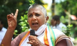 സ്ത്രീവിരുദ്ധതയില്‍ ആരും മോശമല്ല, വനിതാ മുഖ്യമന്ത്രി എന്ന സ്വപ്‌നം മുളയിലേ നുള്ളി ; ലതികാ സുഭാഷ്