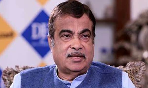 ഓക്‌സിജന്‍ കിട്ടാതെ ആളുകള്‍ മരിക്കുന്നത് ഒരു നല്ല കാര്യമല്ല ; കേന്ദ്രത്തിന്റെ വീഴ്ച സമ്മതിച്ച് ഗതാഗത മന്ത്രി നിതിന്‍ ഗഡ്കരിയും