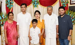 ക്യാപ്‌റ്റനു രണ്ടാമിന്നിങ്‌സ് 