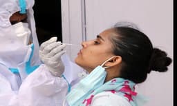 കോവിഡ് വ്യാപനത്തിന് മുന്‍പ് വുഹാനിലെ ഗവേഷകര്‍ ചികിത്സ തേടിയതായി റിപ്പോര്‍ട്ട് 