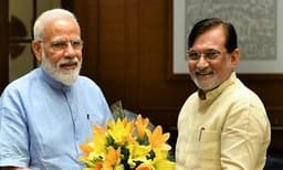 അജണ്ഡകള്‍ നടപ്പാക്കുന്ന ജനപ്രിയനല്ലാത്ത ഭരണാധികാരി; കേന്ദ്രനേതാക്കളുടെ സംരക്ഷണ; പ്രഫുല്‍ പട്ടേലിന് വിവാദങ്ങള്‍ പുതിയതല്ല 