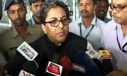 ചീഫ് സെക്രട്ടറിയെ വിടണമെന്ന് കേന്ദ്രത്തിന്റെ അടിയന്തിര സന്ദേശം ; പറ്റില്ലെന്ന് നിലപാട് എടുത്ത് മമത ; ബംഗാളില്‍ പുതിയ പോര്