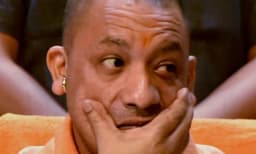 യുപിയില്‍ അടുത്തവര്‍ഷം തെരഞ്ഞെടുപ്പ് ; യോഗിഭരണത്തില്‍ ബിജെപിയ്ക്ക് ആകെ ആശങ്ക;  തുടര്‍ച്ചയായി യോഗം വിളിച്ച് നേതാക്കള്‍