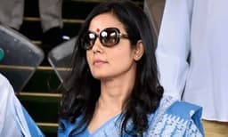 ദുവെയ്‌ക്കെതിരെ ചുമത്തിയ രാജ്യദ്രോഹക്കുറ്റം റദ്ദാക്കി ; കാറ്റ് തിരിച്ചടിക്കാന്‍ തുടങ്ങിയെന്ന് മഹുവാമൊയ്ത്ര