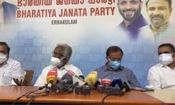 'കുഴൽപ്പണക്കേസ് പ്രതികളുടെ സിപിഎം-സിപിഐ ബന്ധം പോലീസ് മറച്ചുവെക്കുന്നു'; സുരേന്ദ്രന്പിന്തുണയുമായി ബി.ജെ.പി. നേതാക്കള്‍