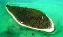 പ്രതിഷേധങ്ങൾ അവഗണിച്ചും ലക്ഷദ്വീപിൽ കോവിഡ് കർഫ്യൂ പ്രഖ്യാപിച്ച് ഭരണകൂടം 