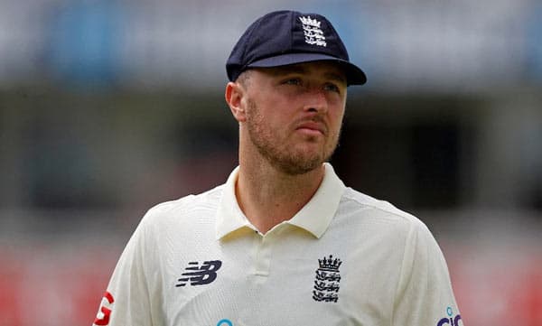 രാജ്യാന്തര ക്രിക്കറ്റില്‍ നിന്ന് ഇംഗ്ലണ്ട് താരം ഓലീ റോബിന്‍സണ് വിലക്ക് 