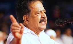 തുടര്‍ഭരണം കിട്ടിയെന്ന് കരുതി ചെയ്ത  അഴിമതികള്‍ ഇല്ലാതാകില്ല : രമേശ് ചെന്നിത്തല