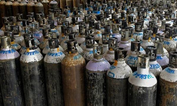 ഓക്‌സിജന്‍ ക്ഷാമം ; യു പിയില്‍ സ്വകാര്യ ആശുപത്രിയില്‍ മോക്ക്ഡ്രില്‍ നടത്തി രോഗികള്‍ ഗുരാതരാവസ്ഥയില്‍ ; അന്വേഷണം ആരംഭിച്ചു