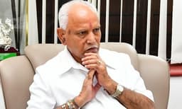 ഭരണപ്രവര്‍ത്തനങ്ങളില്‍ അതൃപ്തി : യെദിയൂരപ്പയോട് സ്ഥാനമൊഴിയാന്‍ ബിജെപി കേന്ദ്രനേതൃത്വം ആവശ്യപ്പെട്ടതായി സൂചന