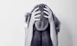 ക്ലാസ്സ്മുറിയില്‍ അദ്ധ്യാപകന്റെ നിരന്തരപീഡനം ; എല്ലാ സഹായവും നല്‍കി കൂട്ടു നിന്നത് മറ്റൊരു അദ്ധ്യാപകന്‍; ആറാം ക്ലാസ്സുകാരി ഗര്‍ഭിണി 