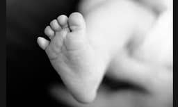 കണ്ണൂരിൽ ഒരു വയസുകാരിക്ക് രണ്ടാനച്ഛന്‍റെ ക്രൂര മർദ്ദനം; തലയ്ക്കും കൈക്കും പരിക്കേറ്റു 