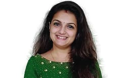 കിലുക്കാംപെട്ടി പോലൊരു പെണ്ണ്