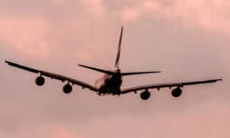 ചാര്‍ട്ടേഡ് വിമാനങ്ങളിലെത്തുന്നവര്‍ക്കും ആരോഗ്യ സുരക്ഷാ നിബന്ധനകള്‍ കര്‍ശനമാക്കി യുഎഇ 