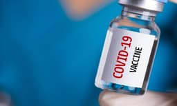 ആസ്ട്രസെനക്ക, ഫൈസർ വാക്സിനുകൾ ഡെല്‍റ്റ വകഭേദത്തിനെതിരേ മികച്ച പ്രതിരോധം നല്‍കുന്നതായി പഠനം 