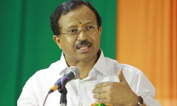 പിണറായിയും സുധാകരനും ഗുണ്ടകളാണെന്ന് ഏറ്റുപറയുന്നു: ചര്‍ച്ചകള്‍ വഴിതിരിച്ചുവിടുന്നത് അസൂത്രിതം