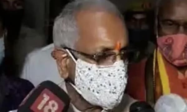 അയോദ്ധ്യ ഭൂമിതട്ടിപ്പ് കേസ്: ചമ്പത്ത് റായിയ്ക്ക് യുപി പോലീസിന്റെ ക്ലീന്‍ചിറ്റ്; മാധ്യമപ്രവര്‍ത്തകനെതിരേ ചുമത്തിയത് 18 ഗുരുതര വകുപ്പുകള്‍  