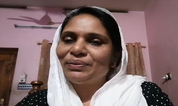 സാമൂഹ്യരംഗത്ത് പ്രവര്‍ത്തിക്കുന്ന തന്നെപ്പോലൊരാള്‍ പേരിനൊപ്പം ഡോക്ട്രേറ്റ് വെറുതേ വെക്കുമോ? വിശദീകരണവുമായി ഷാഹിദാകമാല്‍