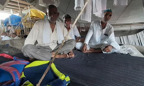 ഇത് അവസാനിപ്പിക്കൂ: പ്രക്ഷാഭം അവസാനിപ്പിക്കാന്‍ കര്‍ഷകരോട് കേന്ദ്ര കൃഷിമന്ത്രിയുടെ ആഹ്വാനം