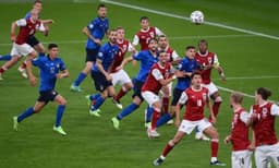 അധികസമയത്ത് സൂപ്പര്‍സബ്ബുകള്‍, ഇറ്റലി ക്വാര്‍ട്ടറില്‍ ; അസൂറികളുടെ വലയില്‍ പന്തെത്തിച്ച് ഓസ്ട്രിയയുടെ പോരാട്ടം കഴിഞ്ഞു