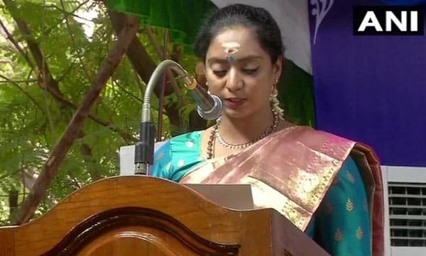 നാല് പതിറ്റാണ്ടിനിടെ ആദ്യ വനിതാ മന്ത്രി, ബിജെപിക്ക് രണ്ട് മന്ത്രിമാര്‍: 'തര്‍ക്കങ്ങള്‍ക്കൊടുവില്‍' പുതുച്ചേരിയില്‍ മന്ത്രിസഭ