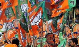 ഇന്ത്യയിലെ പകുതിയോളം ഹിന്ദുക്കളും ബിജെപിക്കാര്‍ ; ക്രിസ്ത്യാനികളില്‍ 10 ശതമാനം മാത്രം; ദക്ഷിണേന്ത്യയില്‍ വെറും 16 ശതമാനം