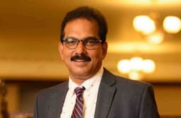 കിറ്റെക്സിന് എതിരായ നോട്ടീസ് തൊഴിൽ വകുപ്പ് പിൻവലിച്ചില്ലെങ്കിൽ കോടതിയെ സമീപിക്കുമെന്ന് സാബു ജേക്കബ്