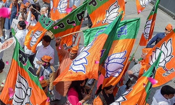 ഉത്തര്‍പ്രദേശ് സിലാ പഞ്ചായത്ത് ചെയര്‍പേഴ്‌സണ്‍ തെരഞ്ഞെടുപ്പ് ; ബിജെപി വന്‍ വിജയത്തിലേക്ക് നീങ്ങുന്നു