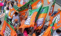 ഉത്തര്‍പ്രദേശ് സിലാ പഞ്ചായത്ത് ചെയര്‍പേഴ്‌സണ്‍ തെരഞ്ഞെടുപ്പ് ; ബിജെപി വന്‍ വിജയത്തിലേക്ക് നീങ്ങുന്നു