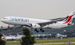 ഇന്ധനം കുറഞ്ഞു ; ശ്രീലങ്കൻ ക്രിക്കറ്റ്താരങ്ങൾ സഞ്ചരിച്ചിരുന്ന വിമാനം അടിയന്തിരമായി തിരുവനന്തപുരത്തിറക്കി