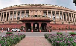 പുന: സംഘടനയില്‍ 42 ശതമാനം പേരും ക്രിമിനല്‍ കേസ് പ്രതികള്‍ ; ഒരാള്‍ക്കെതിരേ കൊലക്കുറ്റം, 90 ശതമാനം പേരും കോടീശ്വരന്മാര്‍