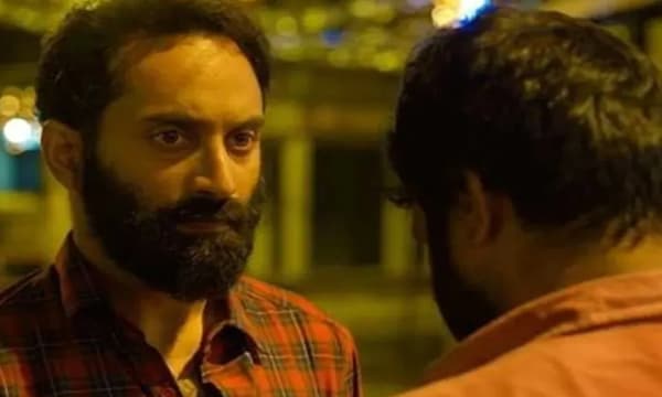  ‘റമദാന്‍ പള്ളിക്കാര്‍ അന്തര്‍വാഹിനി വരെ ഉണ്ടാക്കും പക്ഷേ പണി കള്ളക്കടത്ത്’; മാലിക്കിനെ വിമര്‍ശിച്ച് സന്ദീപ് വാര്യരും ശ്രീജിത്ത് പണിക്കരും 