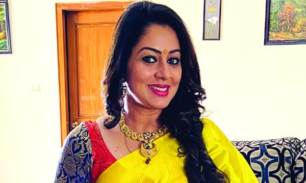 ഈ മാറ്റം തരും ആത്മവിശ്വാസം; ശ്രീയ രമേശിന്റെ മാജിക് മേക്കോവര്‍