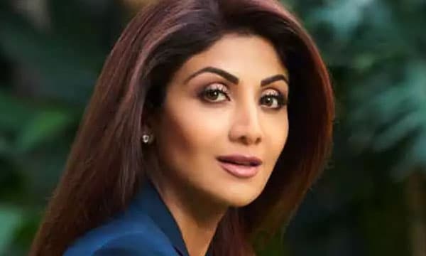 മാധ്യമങ്ങള്‍ അപകീര്‍ത്തി സാമ്പത്തീക നഷ്ടമുണ്ടാക്കുന്നു ; 25 കോടിയുടെ നഷ്ടപരിഹാരം ;  ശില്‍പ്പാഷെട്ടി മുംബൈ ഹൈക്കോടതിയിലേക്ക്