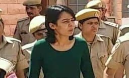 ലേഡി ഡോണിന്റെ പണി കൊള്ളയും കൊലയും തട്ടിക്കൊണ്ടുപോകലും ; ഇന്ത്യയിലെ മോസ്റ്റ് വാണ്ടഡ് ക്രിമിനല്‍ റിവോള്‍വര്‍ റാണി പിടിയില്‍