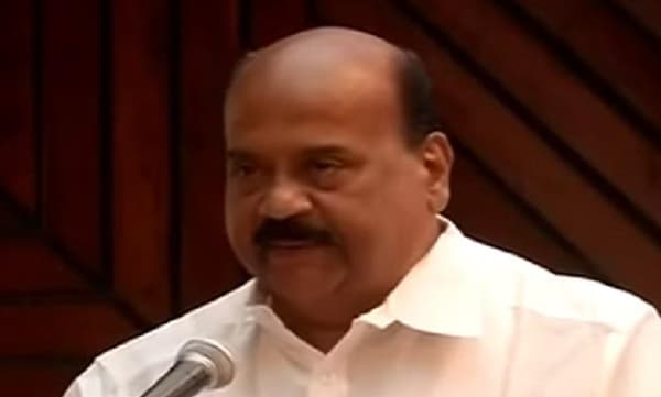 സാമ്പത്തീക തട്ടിപ്പ്; മാണി സി കാപ്പനെതിരെ സുപ്രീം കോടതിയില്‍ ഹര്‍ജി